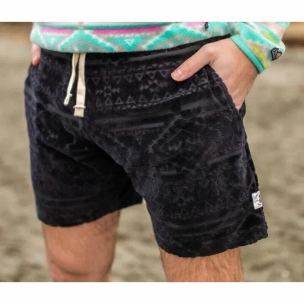 Chubbies Men’s Large Velour Short 7” ‘The Crop Circles’